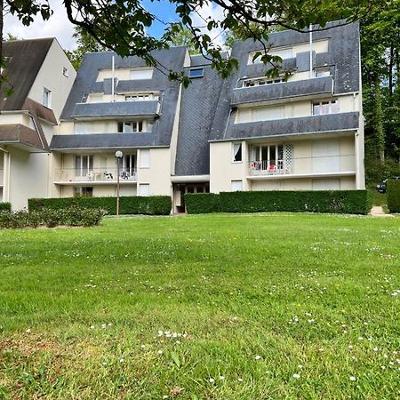 Апартаменты Aux Hameaux Des Thermes Bagnoles de l'Orne Normandie Экстерьер фото